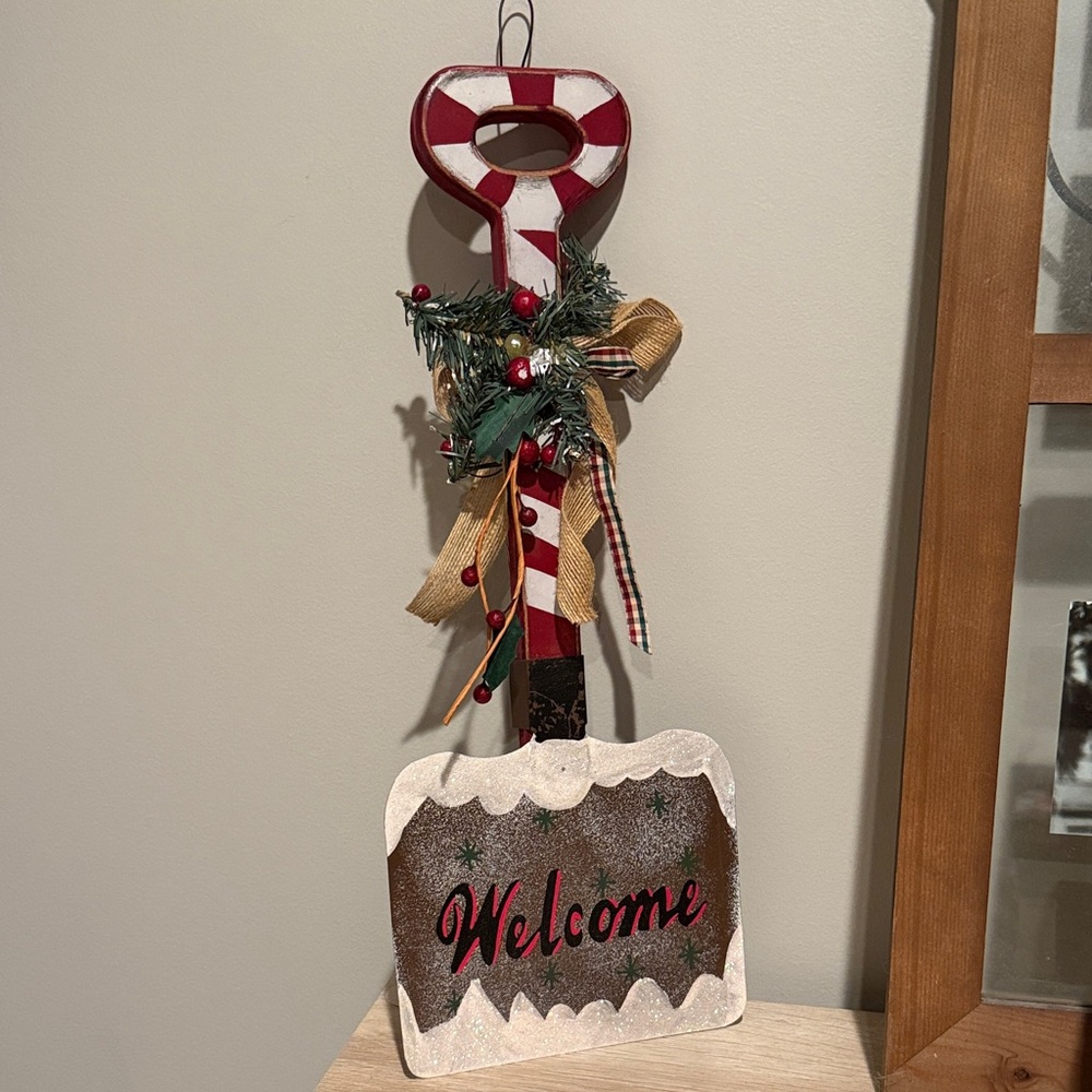Festive Red and White Welcome Shovel Decor